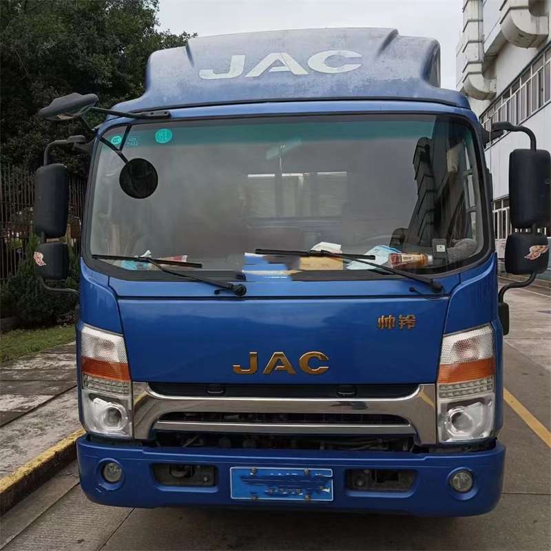 辽宁辽阳宏伟到吴忠物流公司一站式服务，为您的货物保驾护航